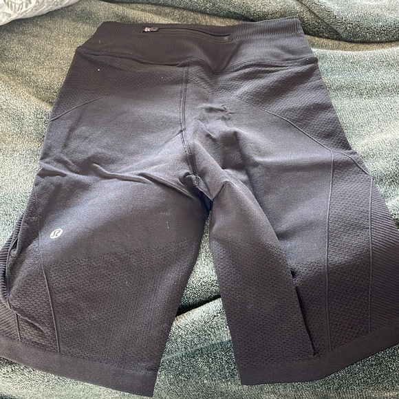Like new! Lululemon Biker Shorts - Picture 2 of 7